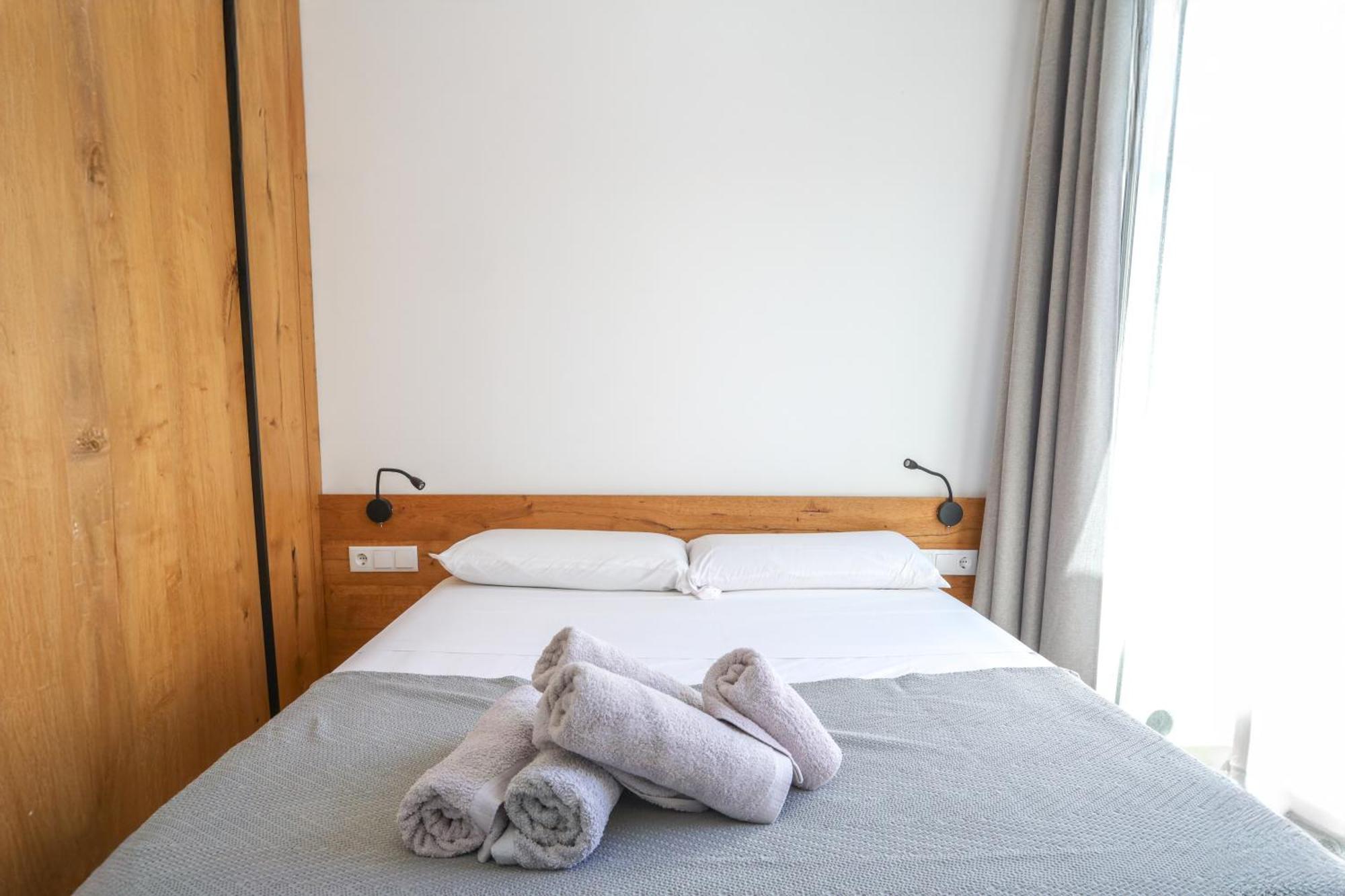 Cala Vadella Beachwalk Suites ห้อง รูปภาพ